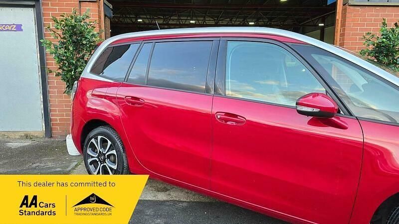 Used Citroën C4 Flair 2020 Red MPV