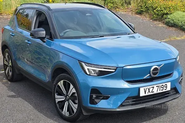 Used Volvo XC40 Plus 169 kW (231 HP) 2022 Blue SUV