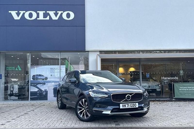 Blue Used 2021 Volvo V90 CC Estate | £26,490 (Fair price) - Image 1/1