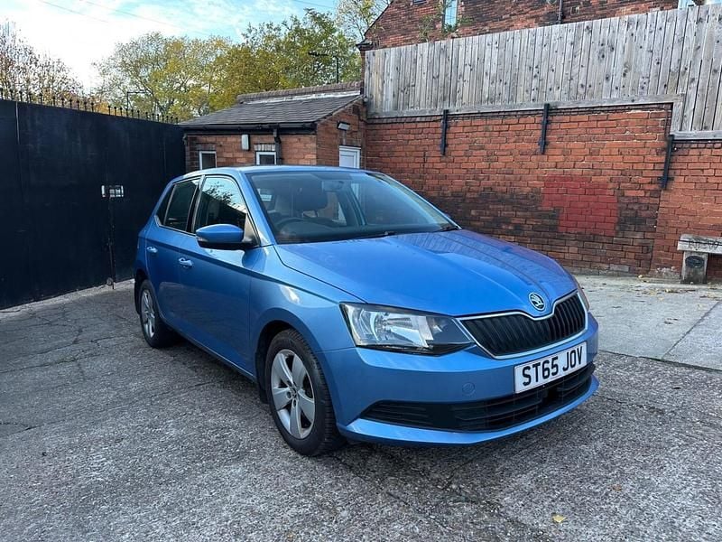 Blue Used 2015 Skoda Fabia SE Hatchback | £4,190 (Fair price) - Image 1/4