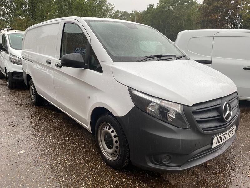 White Used 2021 Mercedes Vito Progressive MPV | £8,495 (Super price) - Image 1/4