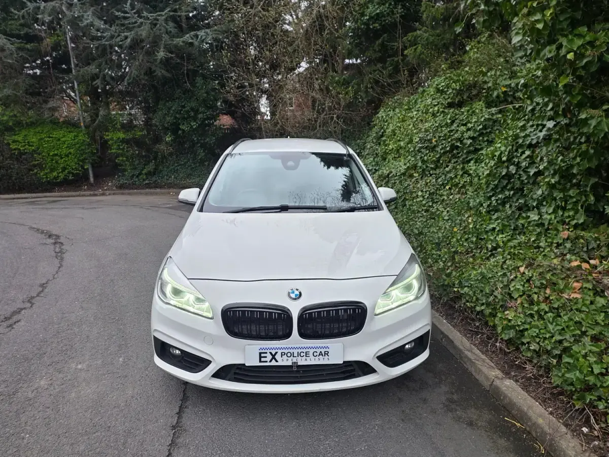 Used BMW 218 2018 White Estate