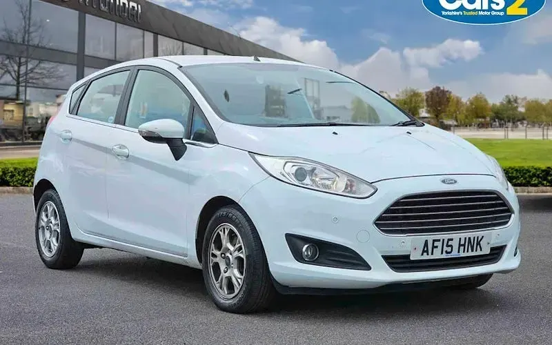 Used Ford Fiesta Zetec 95 HP (69 kW) 2015 Hatchback