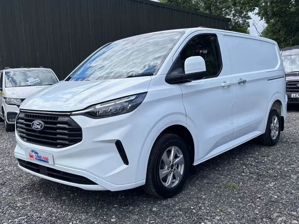 Used Ford Transit Custom Limited 136 HP (100 kW) 2024 White Van