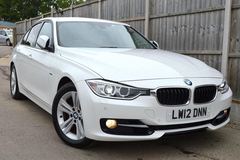White Used 2025 BMW 320 Sport Line Sedan | £9,249 - Image 1/4