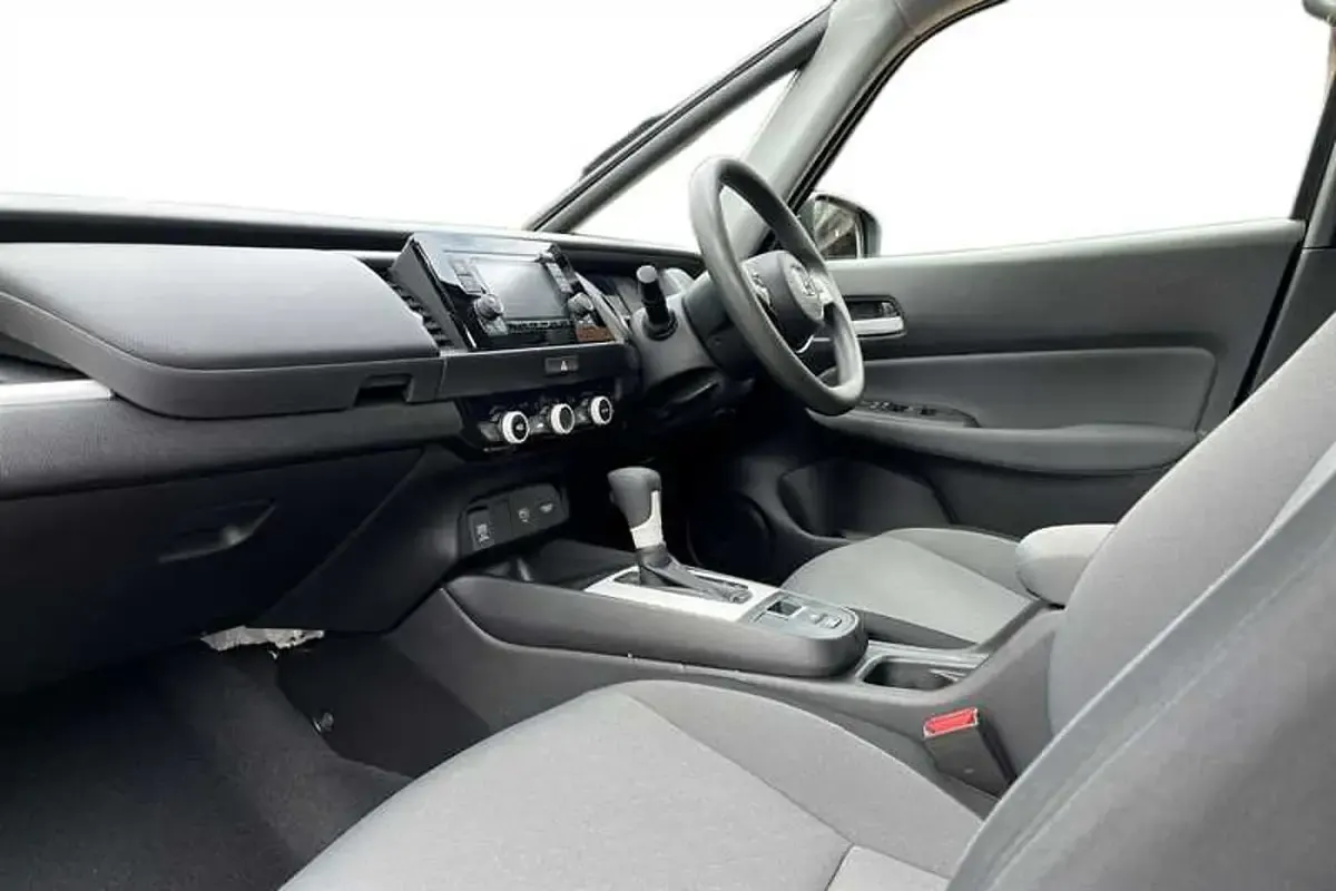 Used Honda Jazz Hybrid 109 HP (80 kW) 2022 Grey Hatchback
