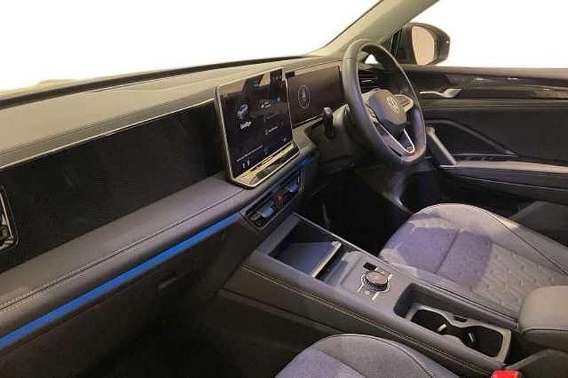 Used VW Tiguan Edition 150 HP (110 kW) 2024 Urano grey SUV