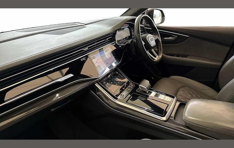 Used Audi SQ8 Comfort 500 HP (367 kW) 2022 Blue SUV