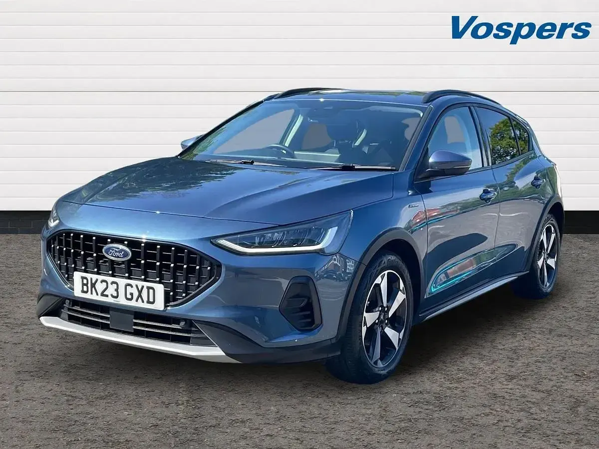 Used Ford Focus Active 125 HP (91 kW) 2023 Blue Hatchback