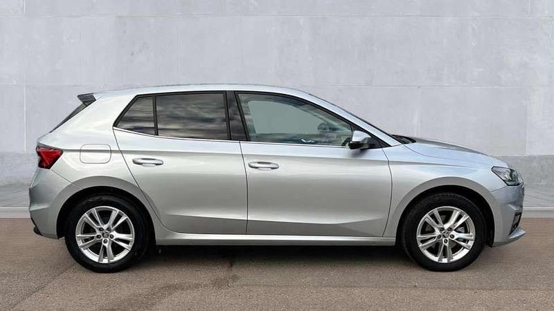 Used Skoda Fabia SE L 116 HP (85 kW) 2024 Brilliant silver Hatchback