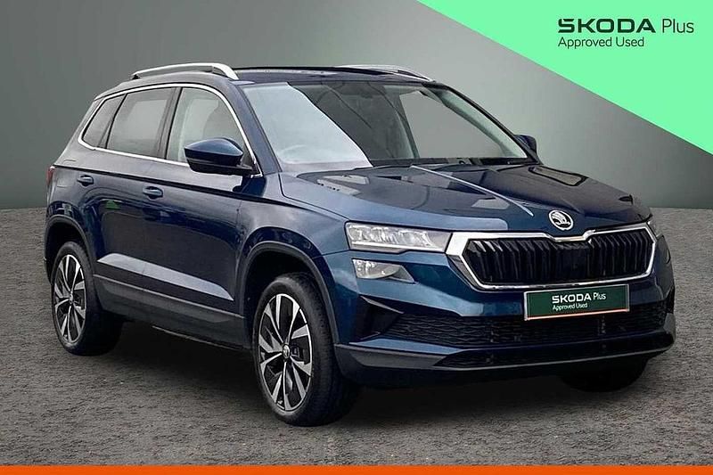 Used Skoda Karoq SE L 110 HP (80 kW) 2023 Petrol blue metallic SUV