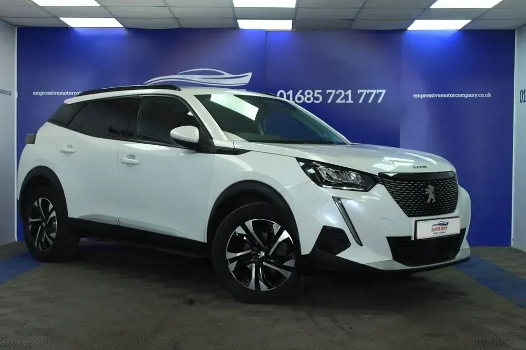 Used Peugeot 2008 Allure 110 HP (80 kW) 2021 White SUV