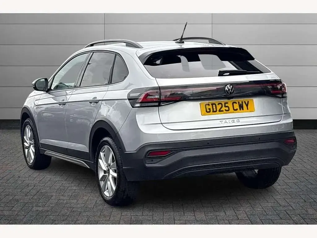 Used VW Taigo Match 115 HP (84 kW) 2025 Reflex silver SUV
