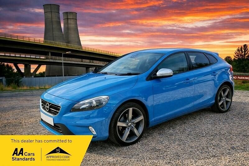 Used Volvo V40 R-Design 2013 Blue