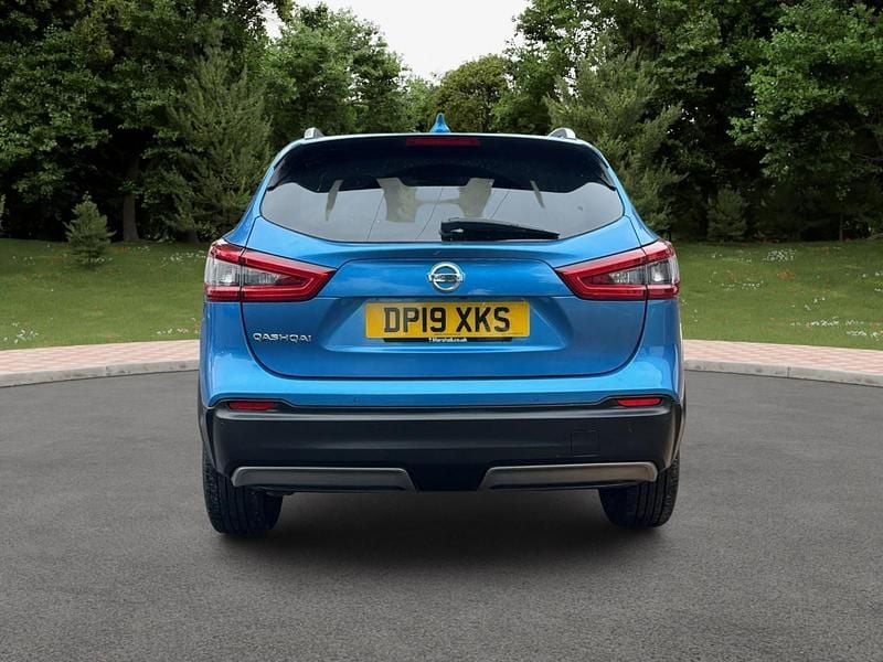 Used Nissan Qashqai N-Connecta 140 HP (102 kW) 2019 Blue SUV