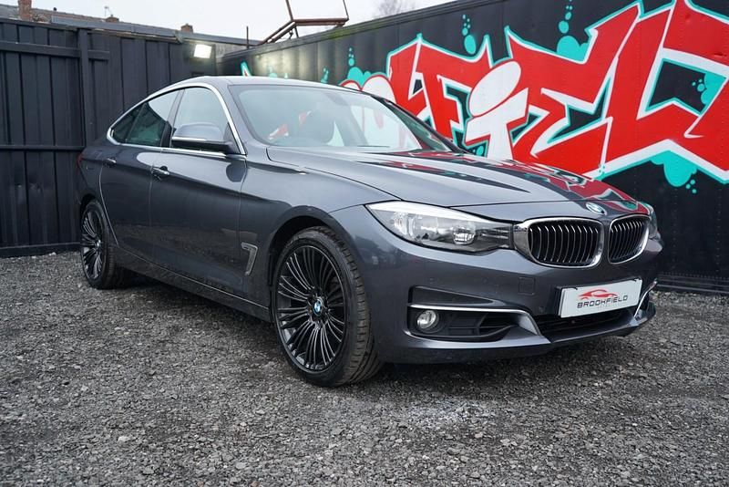 Used BMW 330 Luxury Line 2015 Grey Hatchback