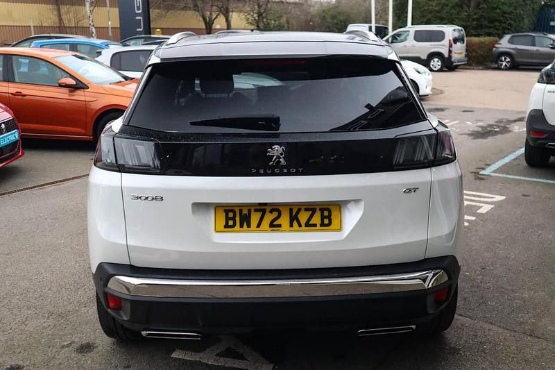 Used Peugeot 3008 Premium 131 HP (96 kW) 2023 White SUV