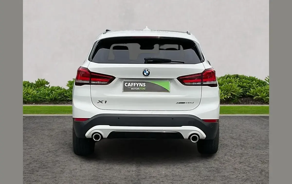 Used BMW X1 Sport Line 187 HP (137 kW) 2020 White SUV