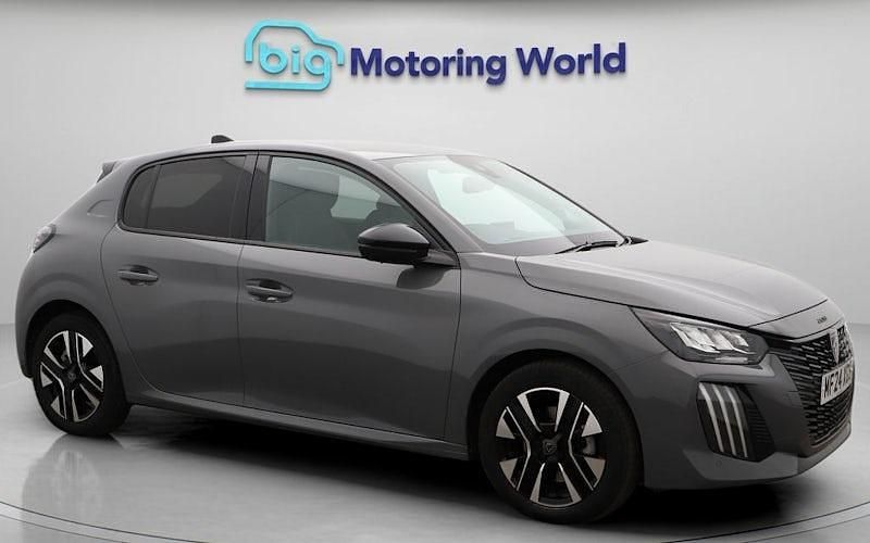 Used 2024 Peugeot 208 Allure Hatchback | £15,500 (Fair price) - Image 1/4