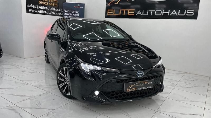 Used Toyota Corolla Design 2021 Black Hatchback