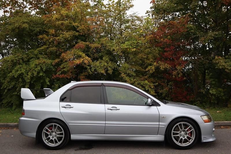 Used Mitsubishi Lancer 2006 Silver Sedan