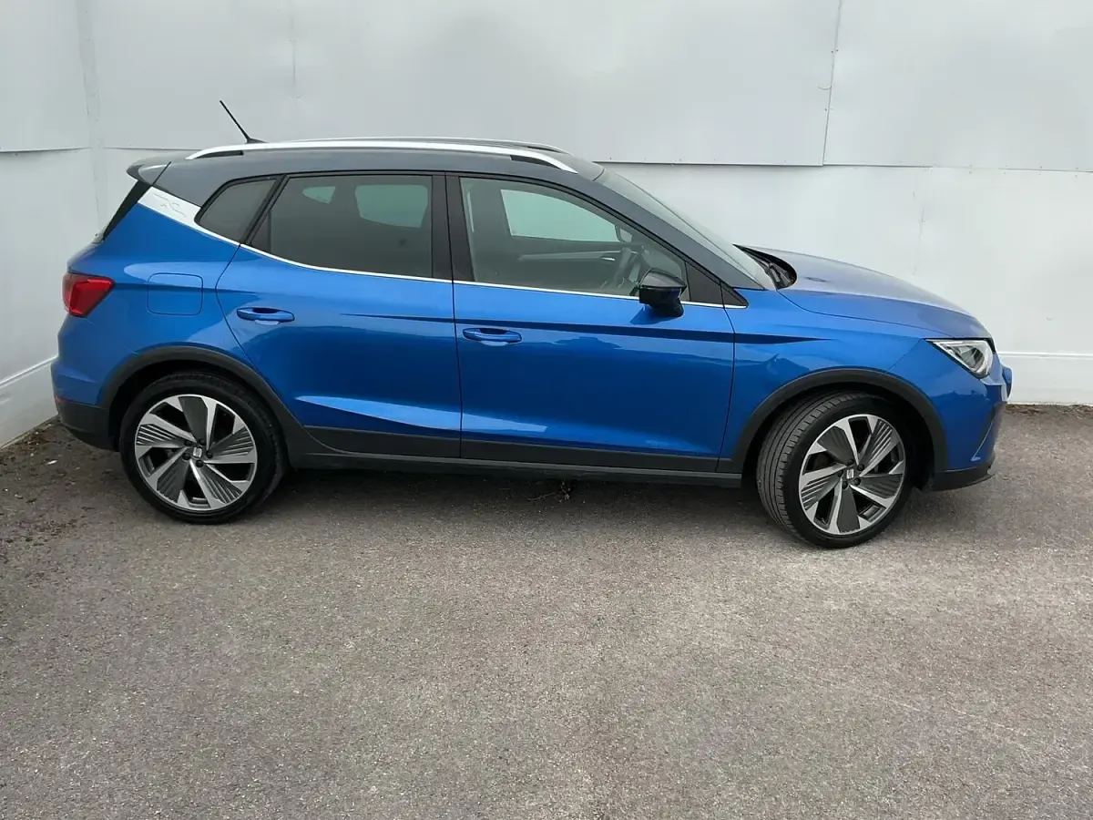 Used Seat Arona FR Sport 2023 Blue SUV