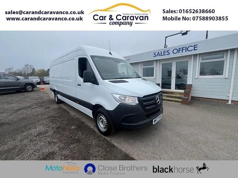 Used Mercedes Sprinter Progressive 148 HP (108 kW) 2024 White Van