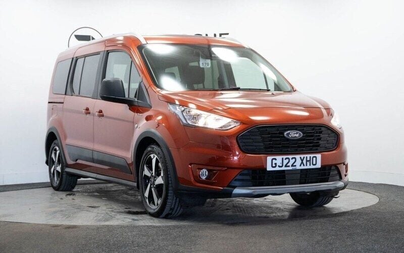 Orange Used 2022 Ford Grand Tourneo Connect Active MPV | £17,995 (Fair price) - Image 1/4