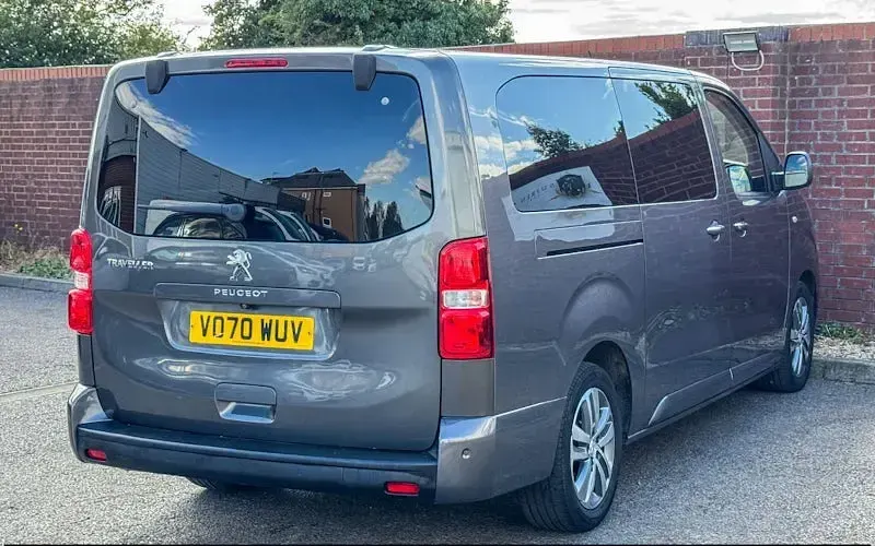 Used Peugeot Traveller Allure 150 HP (110 kW) 2020 Grey MPV