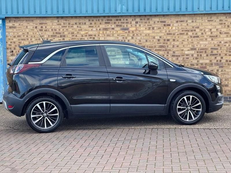 Used Vauxhall Crossland X Elite 83 HP (61 kW) 2018 Black SUV