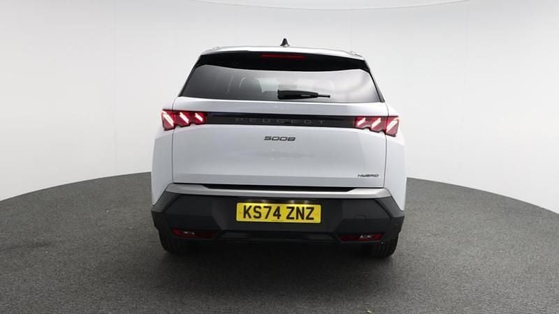 Used Peugeot 5008 GT 136 HP (100 kW) 2024 White MPV