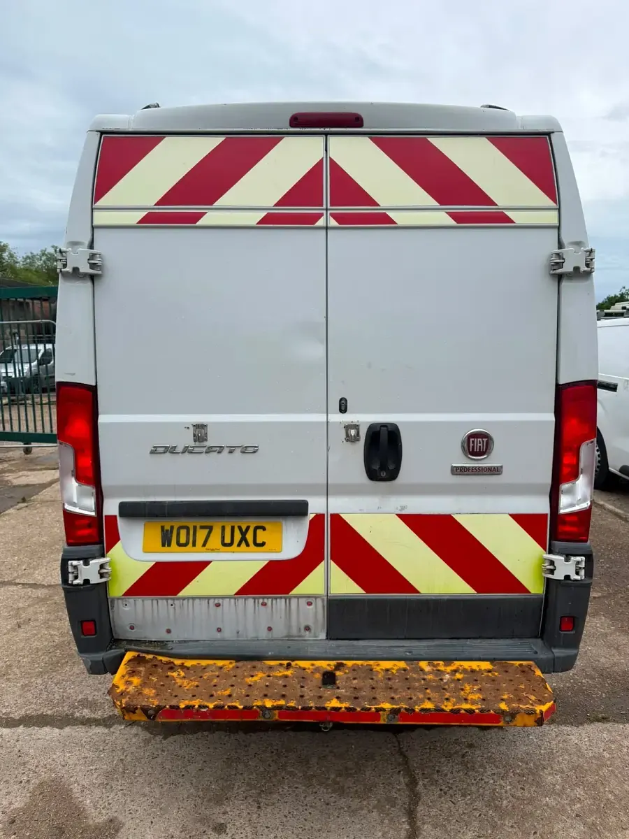 Used Fiat Ducato 115 HP (84 kW) 2017 White Van