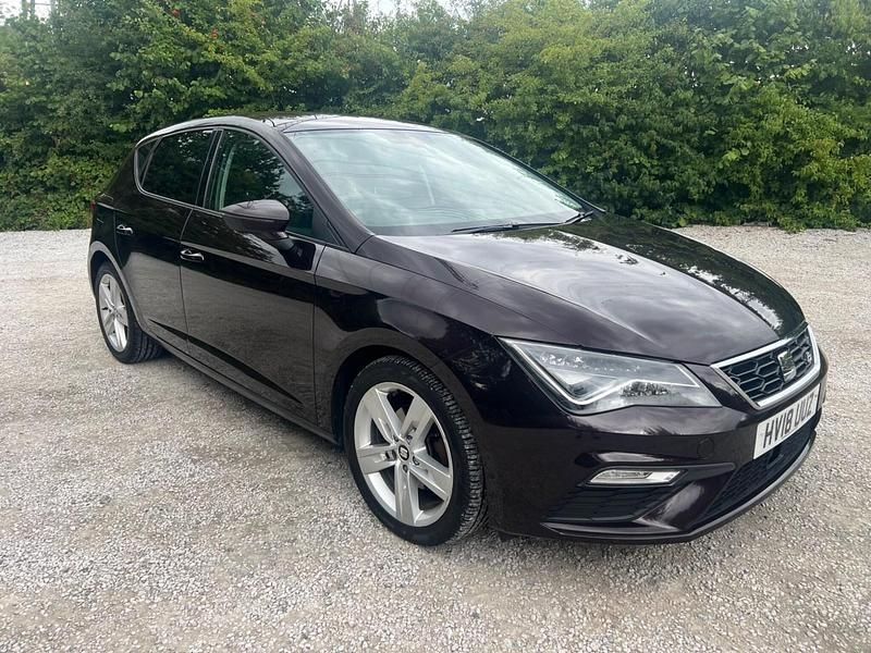 Mauve/purple Used 2018 Seat Leon FR Hatchback | £11,490 (Fair price) - Image 1/4