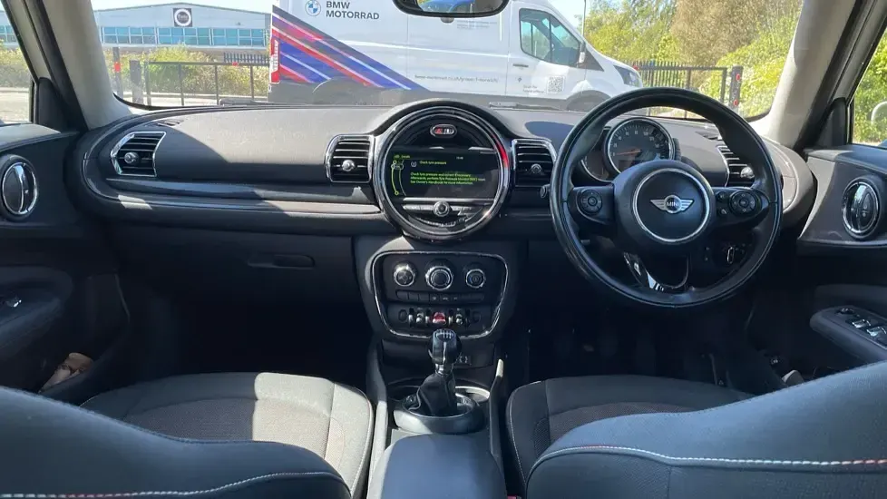 Usado Mini Cooper D Clubman 148 CV (108 kW) 2016 Blanco Familiar