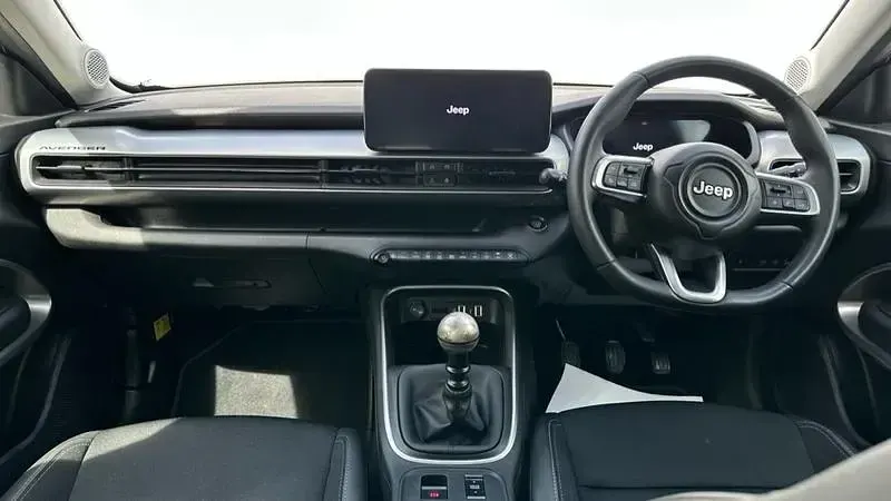 Used Jeep Avenger Summit 100 HP (73 kW) 2024 Grey SUV