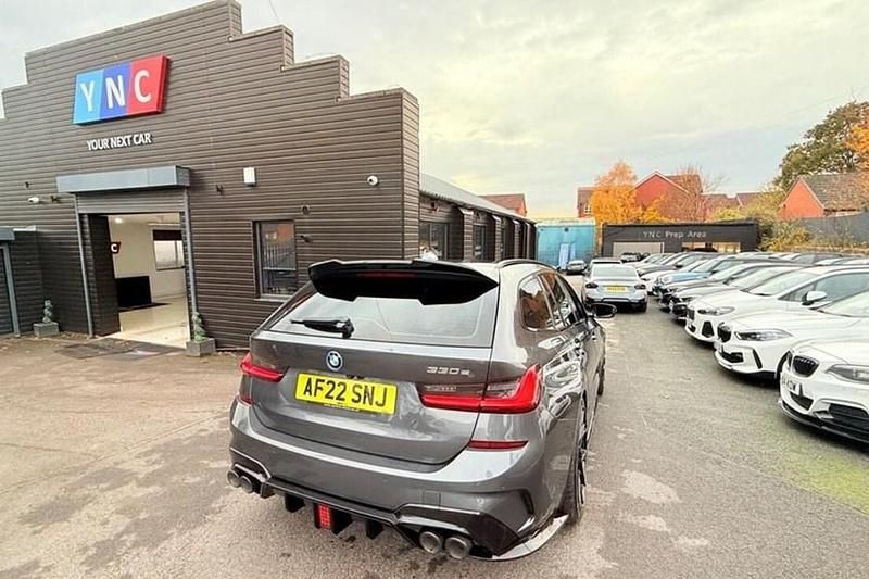 Used 2022 BMW 330e M Sport | £29,991 - Image 1/1