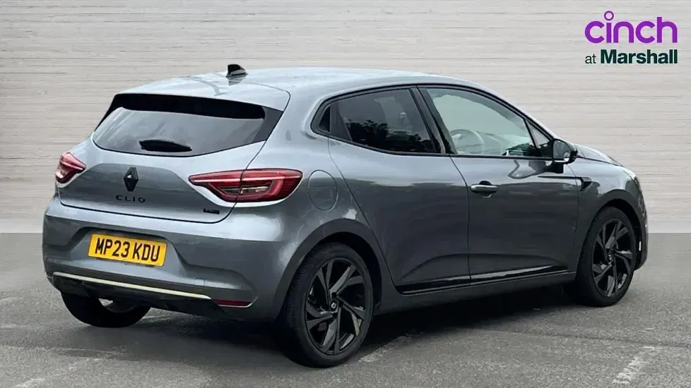 Used Renault Clio Engineered 145 HP (106 kW) 2023 Grey Hatchback