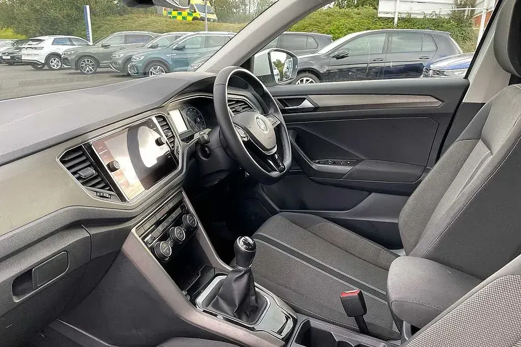 Used VW T-Roc 115 HP (84 kW) 2020 SUV
