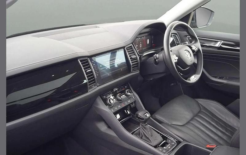 Used Skoda Kodiaq LAURIN & KLEMENT 196 HP (144 kW) 2023 Graphite grey metallic SUV