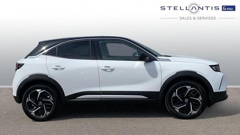 White New 2025 Vauxhall Mokka Ultimate SUV | £22,821 (Super price) - Image 1/4