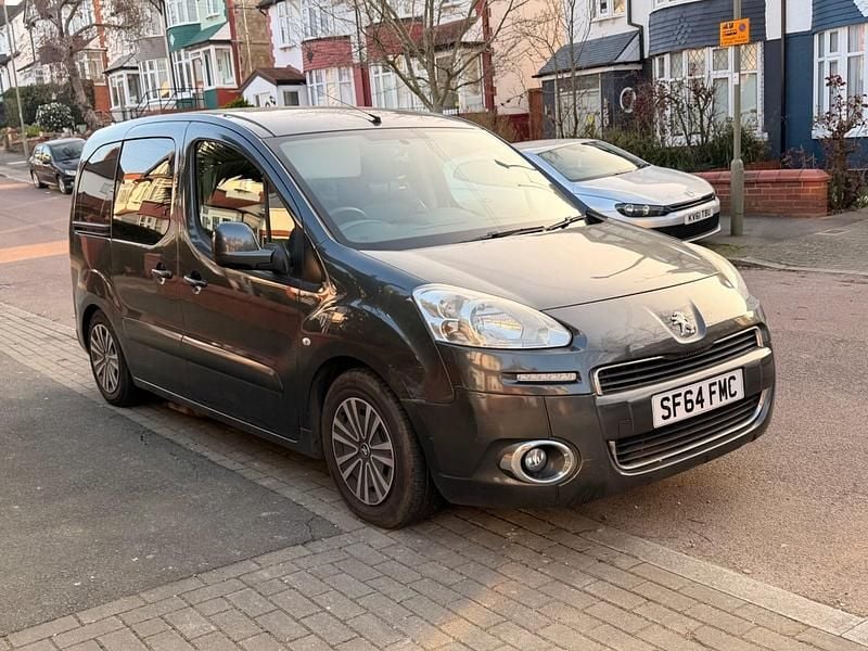Used Peugeot Partner Tepee S 120 HP (88 kW) 2014 Grey MPV