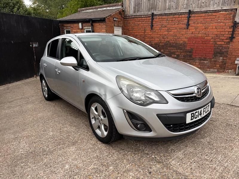 Silver Used 2014 Vauxhall Corsa Hatchback | £1,990 (Super price) - Image 1/4