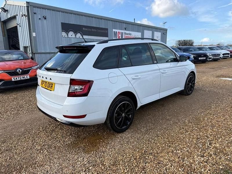Used Skoda Fabia Monte Carlo 110 HP (80 kW) 2020 White Estate