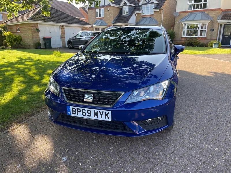 Used Seat Leon SE Dynamic 2020 Blue Estate