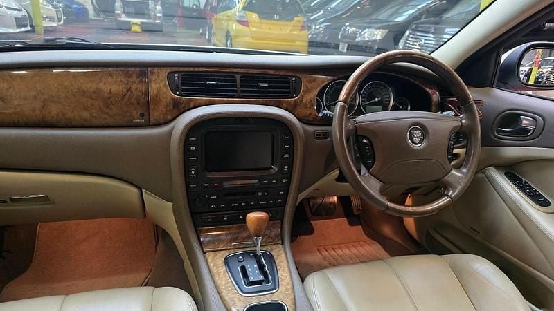 Used Jaguar S-Type S 2025 White Sedan