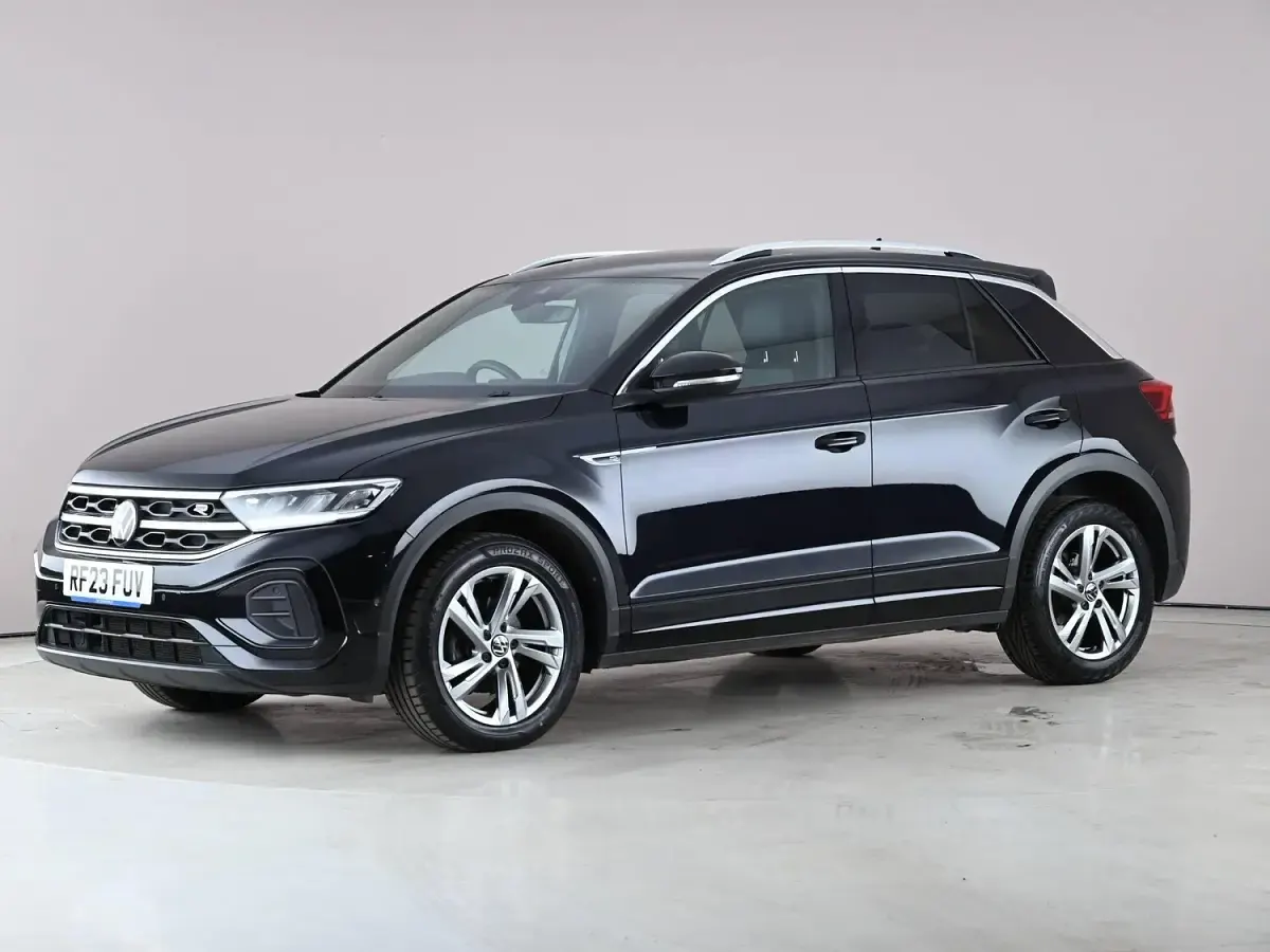 Used VW T-Roc R-line 150 HP (110 kW) 2023 Black SUV