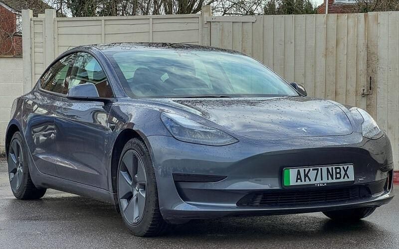 Used Tesla Model 3 Standard Range 180 kW (245 HP) 2021 Sedan