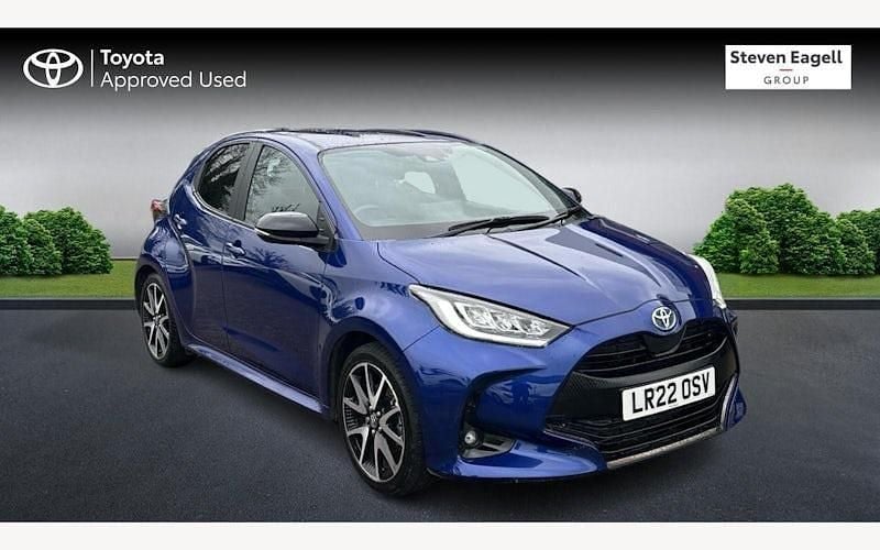 Used Toyota Yaris Hybrid 116 HP (85 kW) 2021 Hatchback