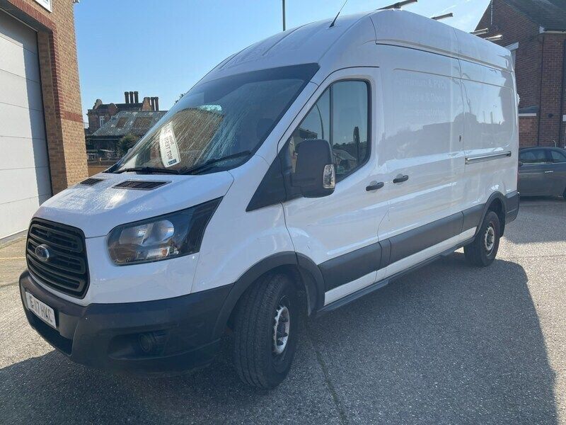 White Used 2018 Ford Transit Van | £4,595 - Image 1/4