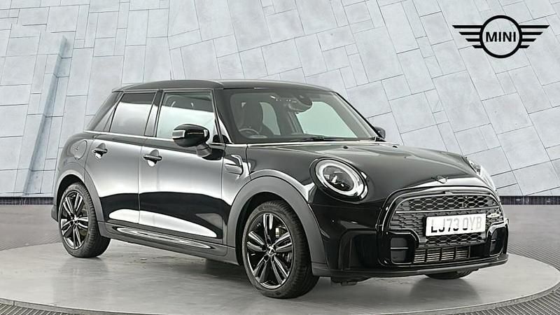 Used Mini Cooper Hatch 134 HP (98 kW) 2024 Black Hatchback